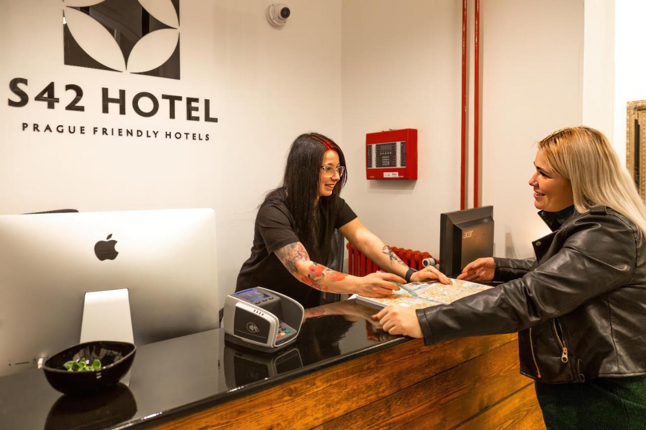 S42 Hotel Prag Dış mekan fotoğraf
