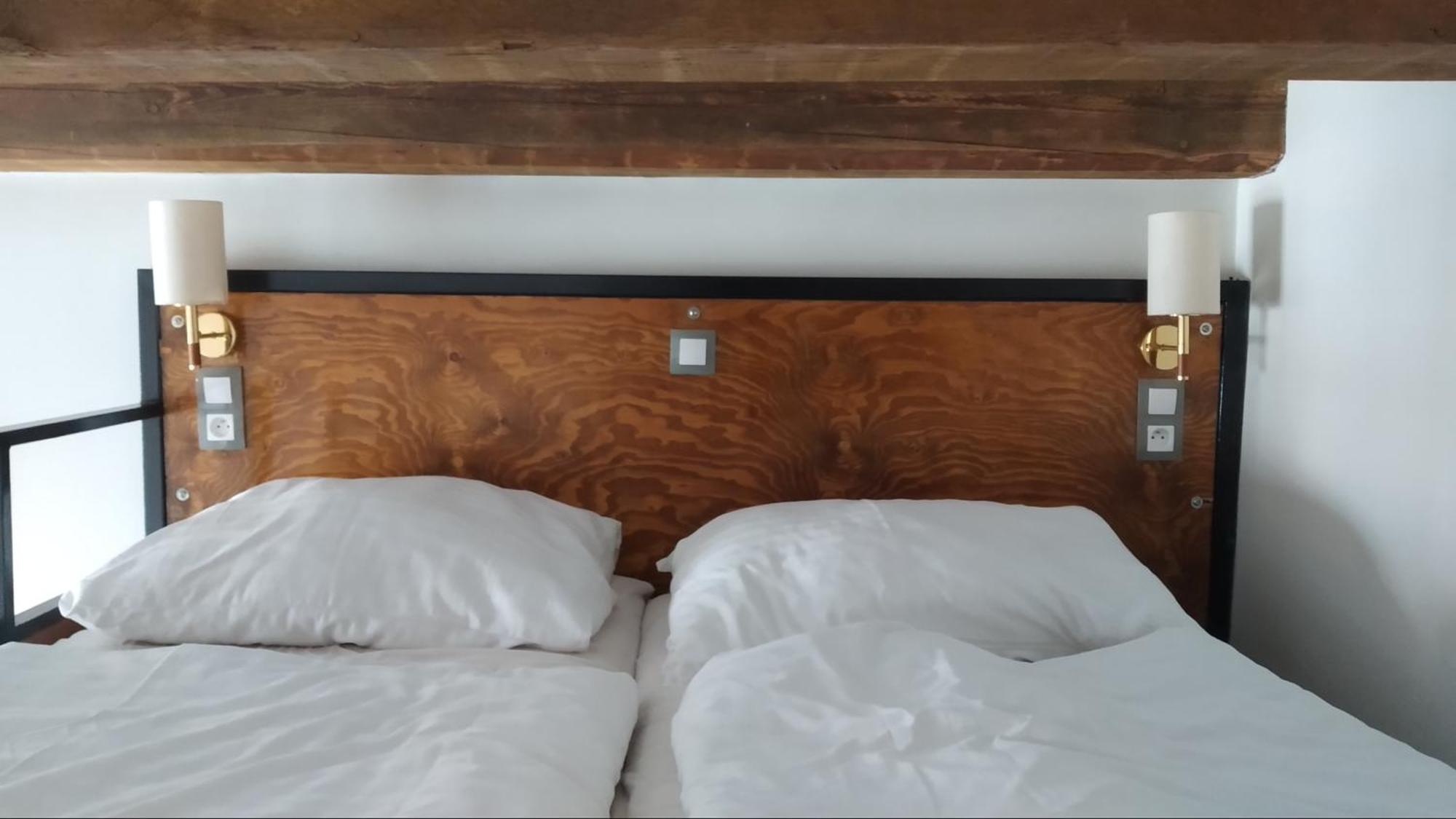 S42 Hotel Prag Oda fotoğraf