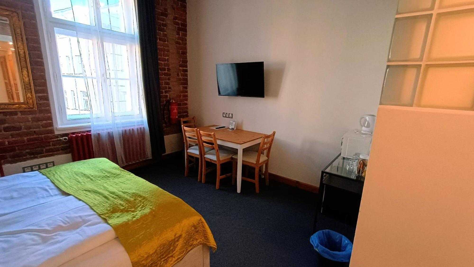 S42 Hotel Prag Oda fotoğraf
